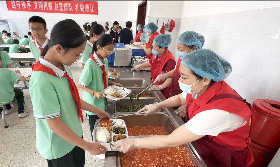 暖心收官！康元公司圆满完成本学期学生营养餐供餐任务