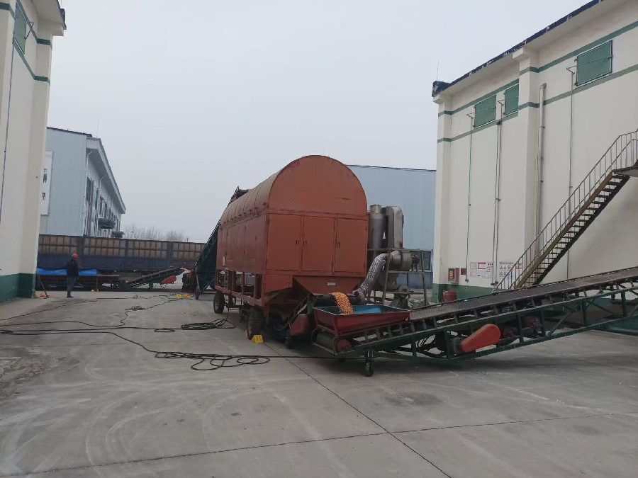 寒潮中稳起步，严标准保粮安——军粮储备库贸易玉米入库工作高效完成