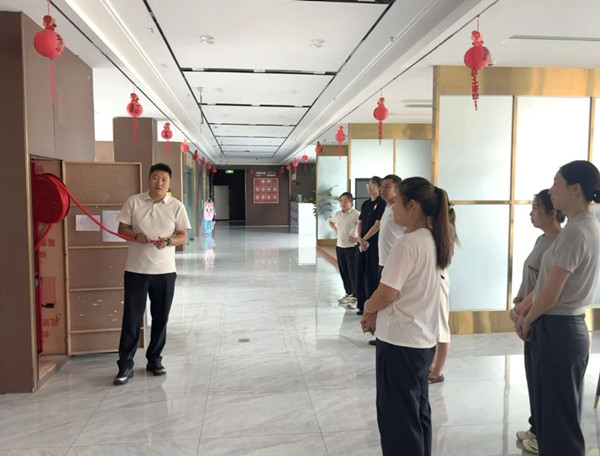 防患于未“燃”  国投·麷街开展消防实操及应急疏散演练
